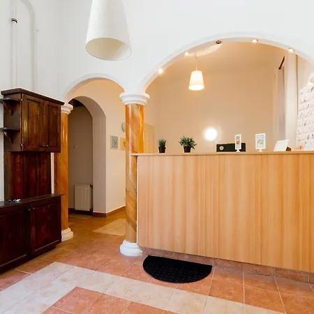 Apartment Henszlmann 5- Karolyi Park Budapest